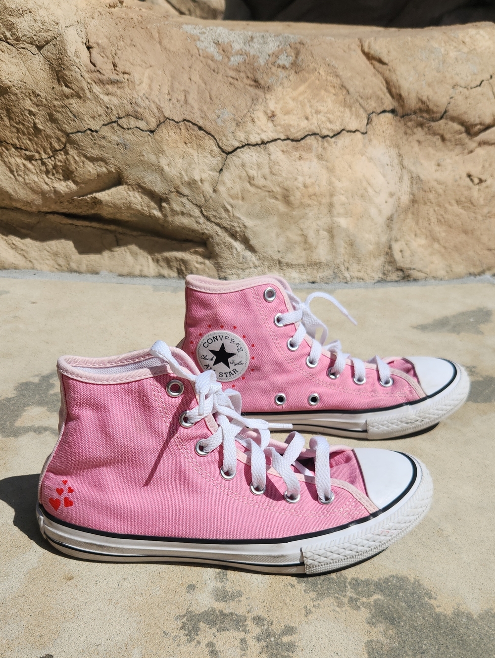 Converse Pink Chuck Taylor All Star Pink Heart High Top Size 2